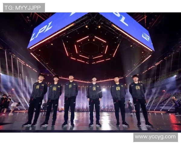 RNG战队的荣耀之路：从默默无闻到巅峰对决的奋斗历程