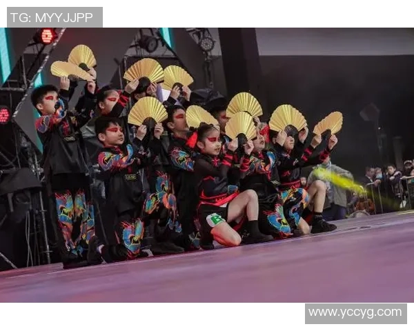 重庆街舞队实力揭秘：舞动城市的热情与创意