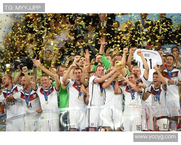 欧洲杯历史回顾与未来展望：从辉煌到挑战，欧洲足球的变迁与发展